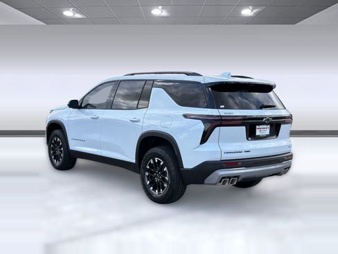Used 2026 Chevrolet Traverse Z71 w/ Driver Confidence Package AWD/4WD image 3