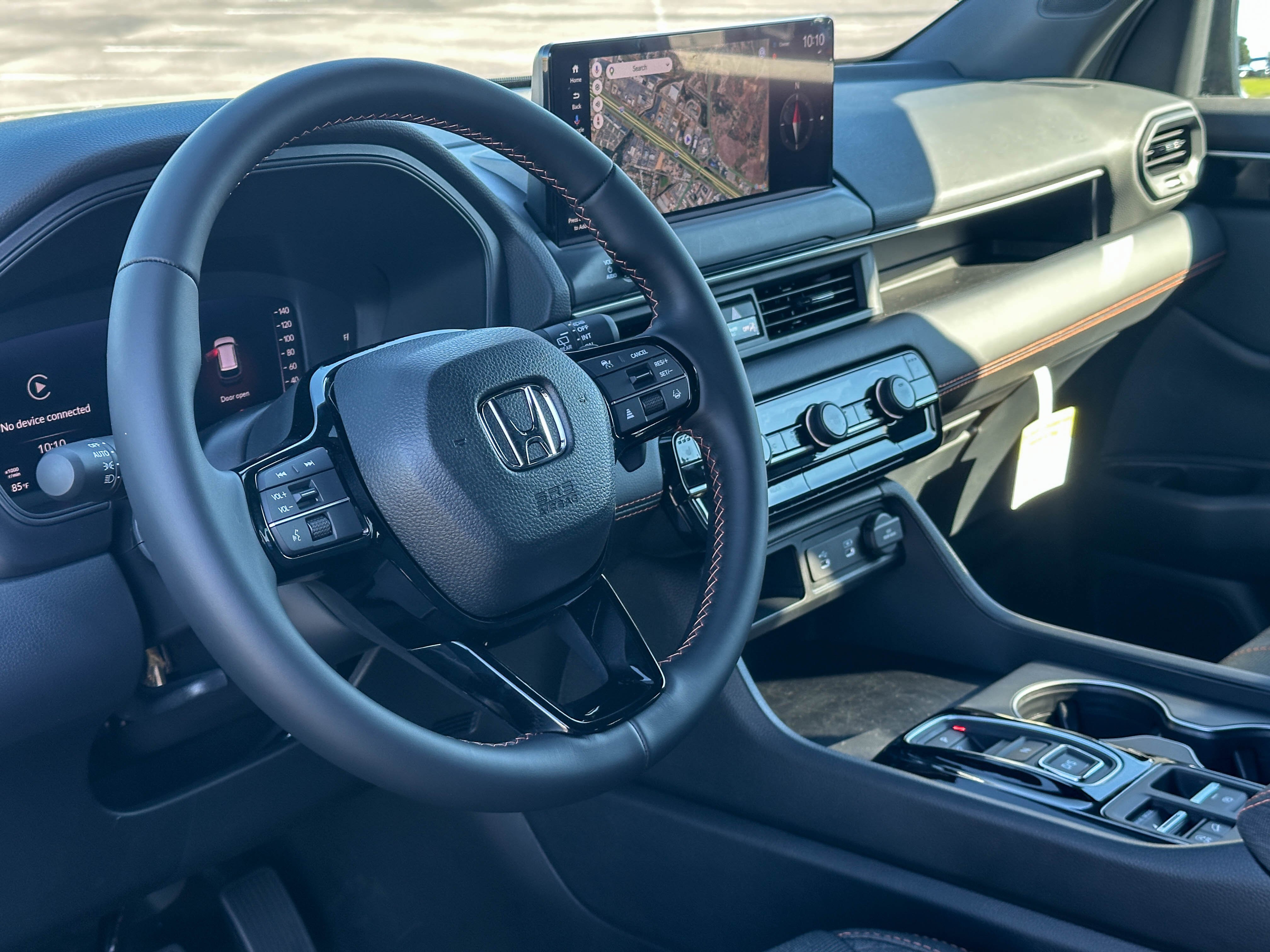 New 2026 Honda Pilot Sport image 9
