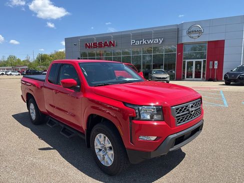 Used 2024 Nissan Frontier SV w/ SV Convenience Package AWD/4WD image 1