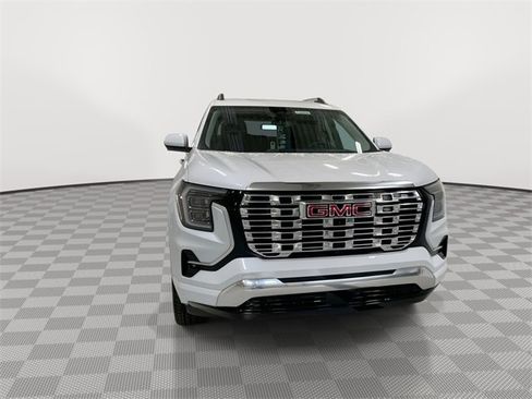 New 2026 GMC Terrain Denali w/ LPO, Floor Liner Package image 2