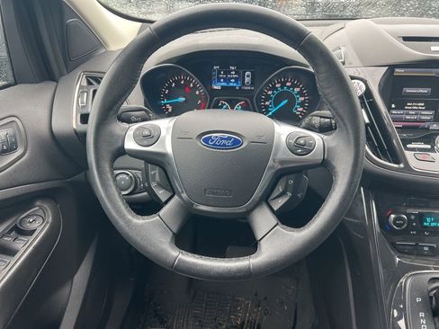 Used 2014 Ford Escape Titanium image 10
