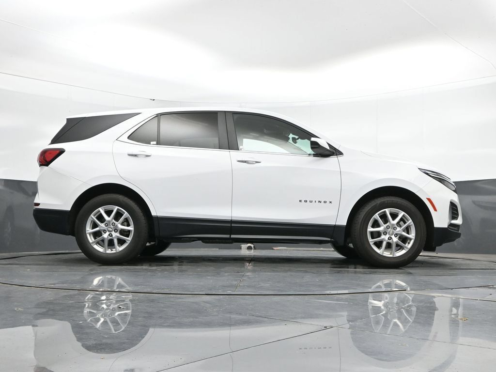 Used 2024 Chevrolet Equinox LT AWD/4WD image 41