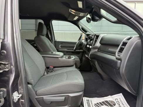 Used 2025 RAM 2500 Big Horn AWD/4WD image 9