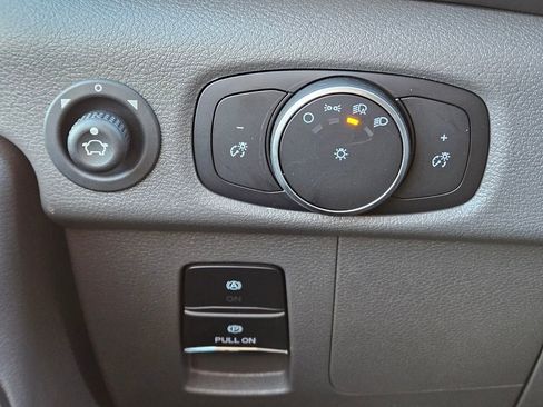 New 2026 Ford Transit 250 Low Roof image 19