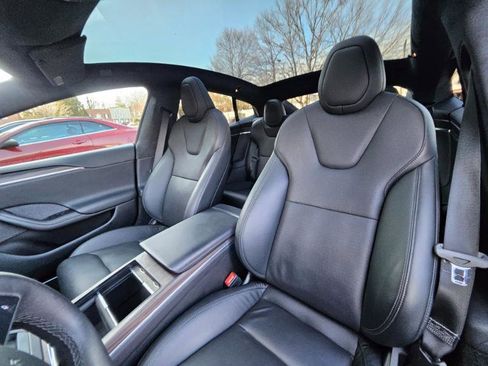 Used 2023 Tesla Model S image 39
