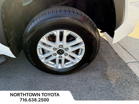 Used 2024 Toyota Tundra SR5 AWD/4WD image 11