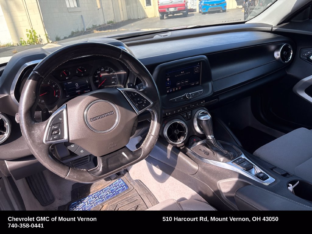 Used 2021 Chevrolet Camaro LT RWD image 14