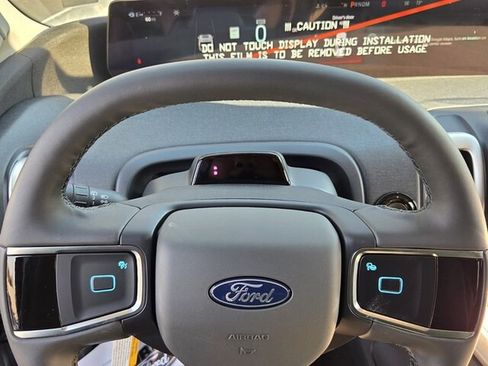 New 2026 Ford Expedition Active image 24