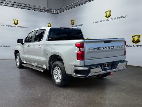 Used 2022 Chevrolet Silverado 1500 LT AWD/4WD image 3
