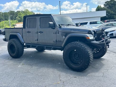 Used 2021 Jeep Gladiator Sport AWD/4WD image 4