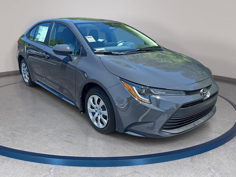 New 2026 Toyota Corolla LE FWD image 3