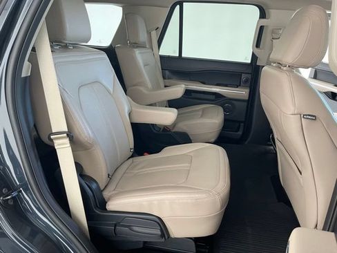Used 2024 Ford Expedition Limited AWD/4WD image 53