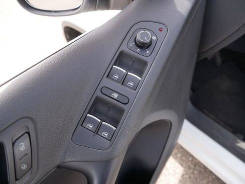 Used 2017 Volkswagen Tiguan Wolfsburg Edition image 16