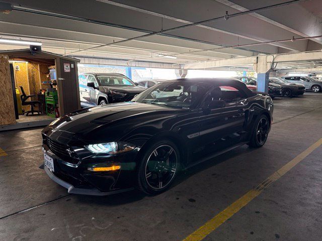 Used 2020 Ford Mustang GT Premium w/ Equipment Group 401A RWD image 2