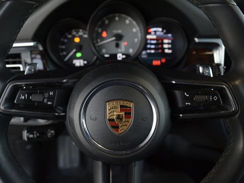 Used 2022 Porsche Macan S AWD/4WD image 17