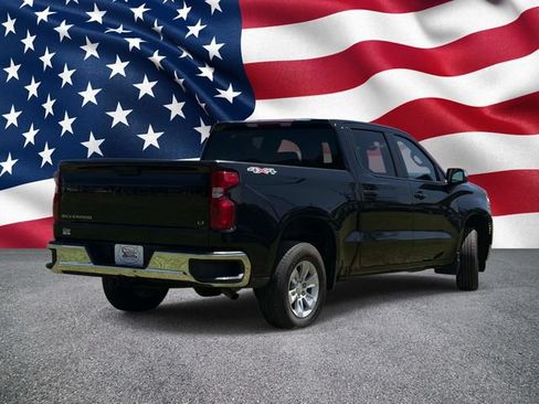 Used 2025 Chevrolet Silverado 1500 LT AWD/4WD image 6