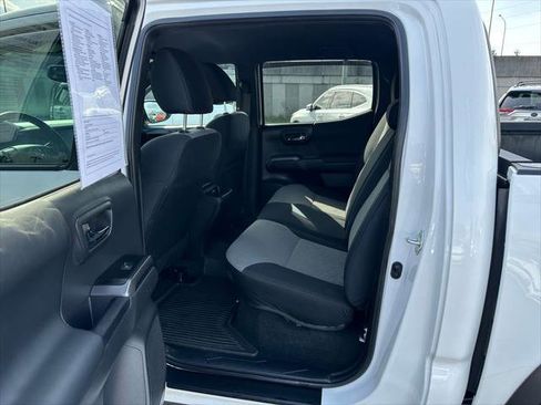 Certified 2023 Toyota Tacoma TRD Off-Road w/ Technology Package AWD/4WD image 15