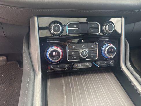 Used 2021 GMC Yukon Denali w/ Advanced Technology Package image 33