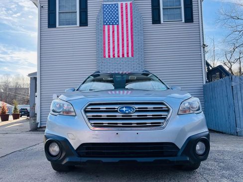 Used 2017 Subaru Outback 2.5i Premium w/ Popular Package #1 image 4