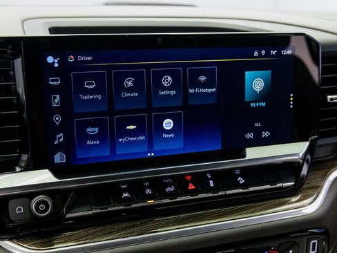 Used 2025 Chevrolet Silverado 1500 LT Trail Boss w/ Convenience Package II image 50