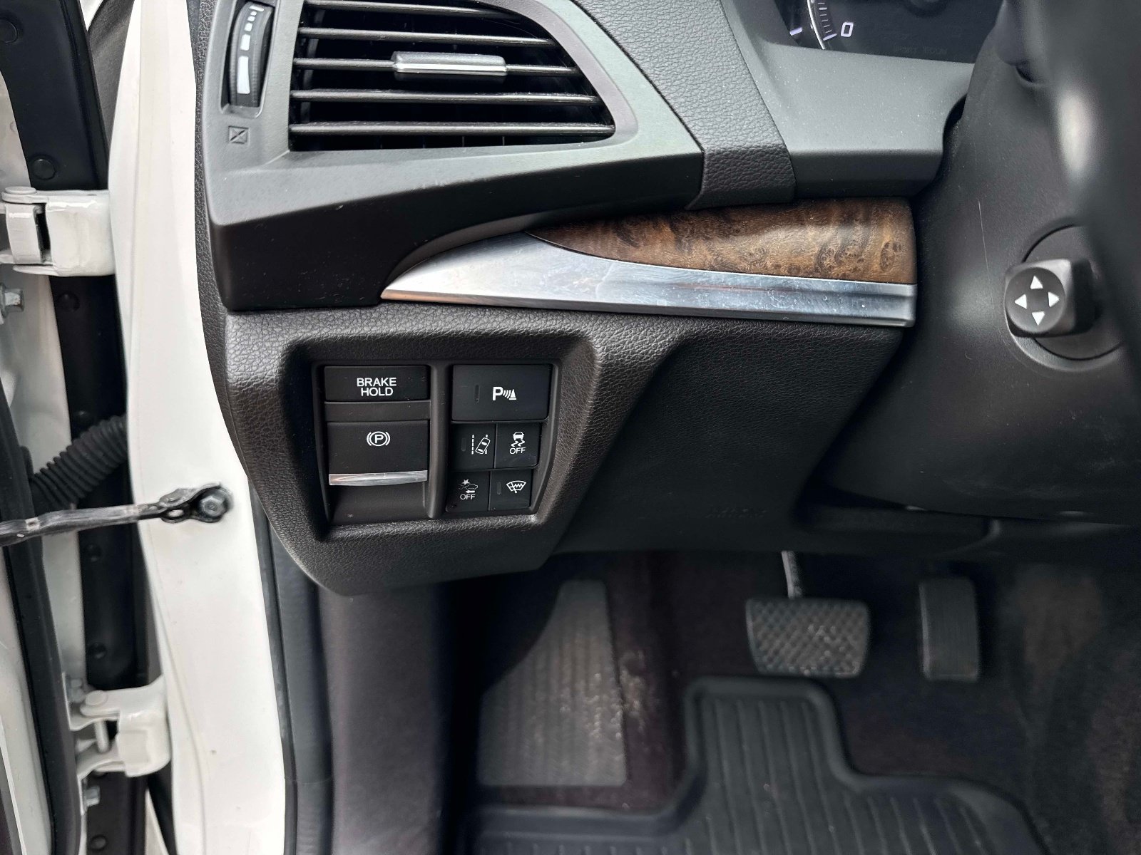 Used 2019 Acura MDX w/ Advance Package AWD/4WD image 34