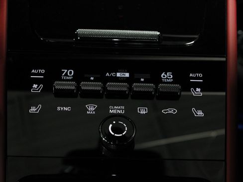 New 2026 Porsche Cayenne AWD/4WD image 32