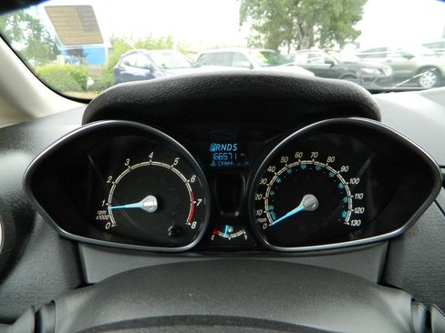 Used 2014 Ford Fiesta SE FWD image 18
