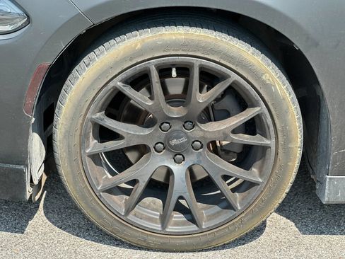 Used 2015 Dodge Charger R/T w/ Plus Group RWD image 23