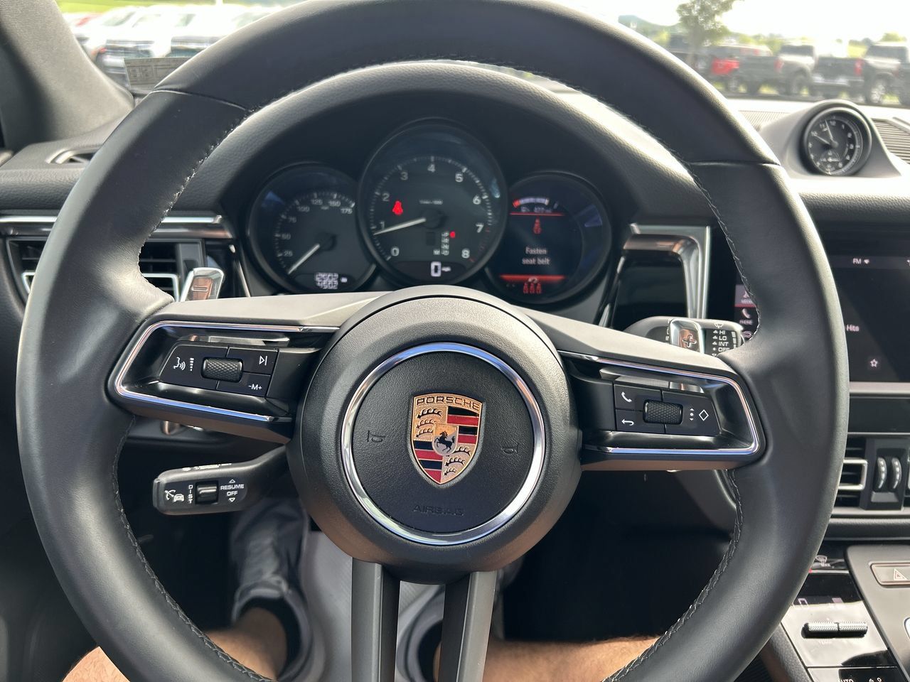 Used 2025 Porsche Macan AWD/4WD image 25