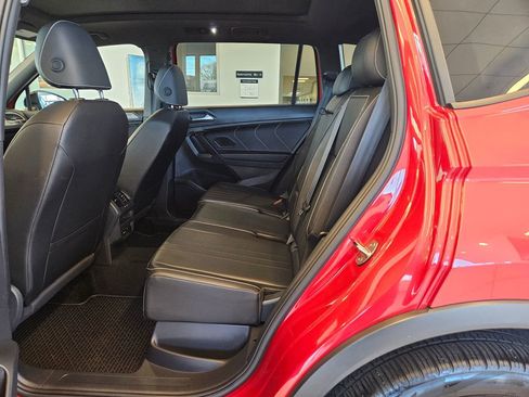 Used 2024 Volkswagen Tiguan SE R-Line AWD/4WD image 27