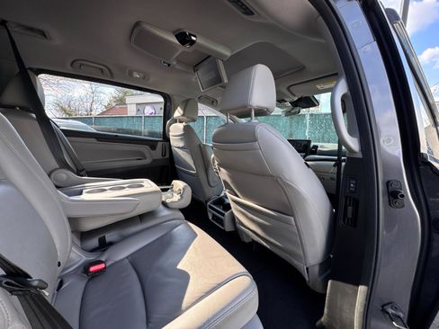 Used 2019 Honda Odyssey EX-L image 30