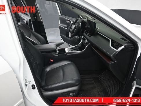 Used 2024 Toyota RAV4 Limited w/ Advanced Technology Package AWD/4WD image 34