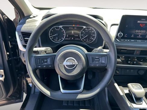 Used 2024 Nissan Rogue S AWD/4WD image 12