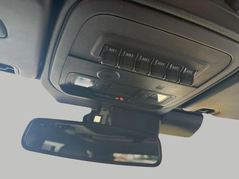 Used 2025 Ford Bronco Badlands AWD/4WD image 48