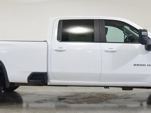 Used 2025 Chevrolet Silverado 2500 LT w/ Convenience Package AWD/4WD image 15
