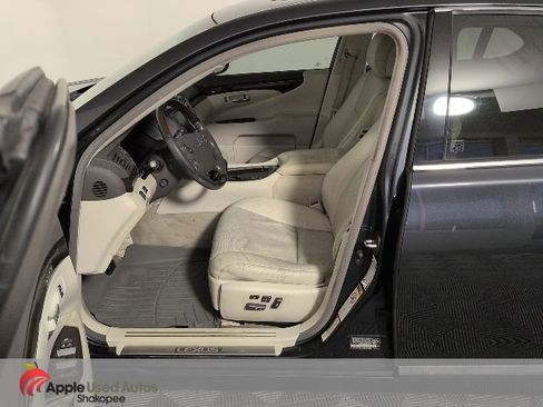Used 2007 Lexus LS 460 image 11