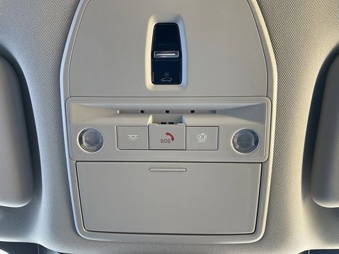 New 2026 Nissan Leaf Platinum+ image 27