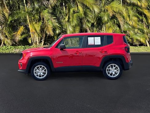 Used 2023 Jeep Renegade Latitude AWD/4WD image 9