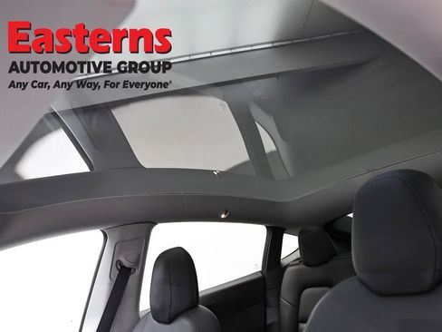 Used 2020 Tesla Model Y Performance AWD/4WD image 27