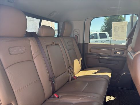 Used 2023 RAM 2500 Limited AWD/4WD image 17