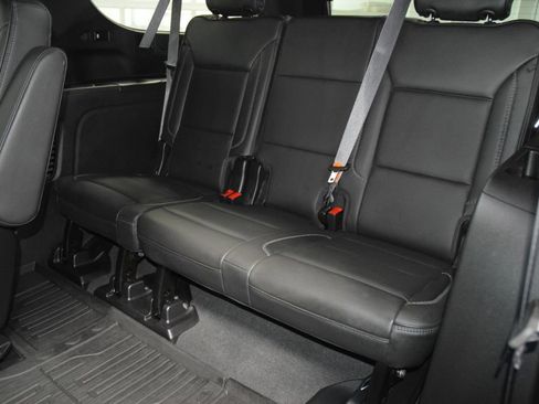Used 2024 GMC Yukon XL Denali w/ Advanced Technology Package AWD/4WD image 44