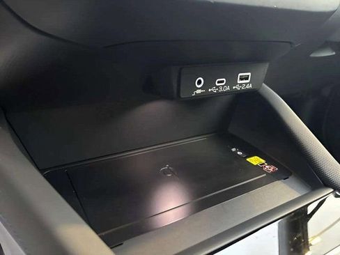 Certified 2025 Subaru Forester Premium image 16