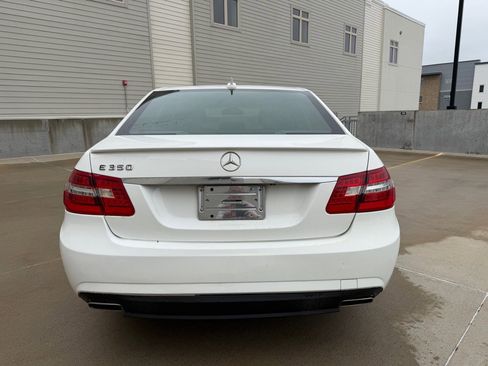 Used 2013 Mercedes-Benz E 350 Sedan image 5