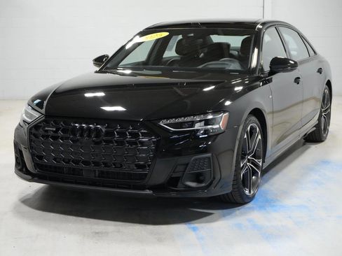 Used 2025 Audi A8 L 3.0T AWD/4WD image 1