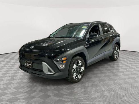 Certified 2024 Hyundai Kona SEL AWD/4WD image 6