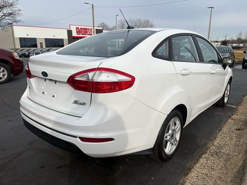 Used 2019 Ford Fiesta SE image 7