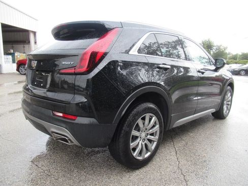 Used 2022 Cadillac XT4 Premium Luxury w/ Safety Alert Package AWD/4WD image 8