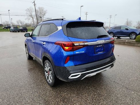 Used 2023 Kia Seltos SX w/ SX Sunroof Package image 5