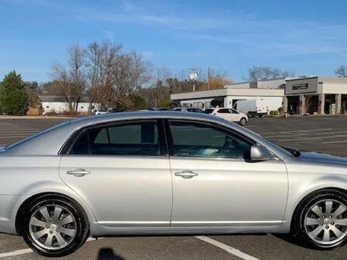Used 2005 Toyota Avalon Touring image 10