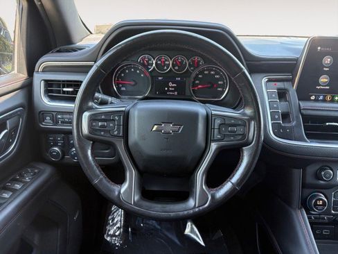 Used 2021 Chevrolet Suburban RST w/ Luxury Package AWD/4WD image 15